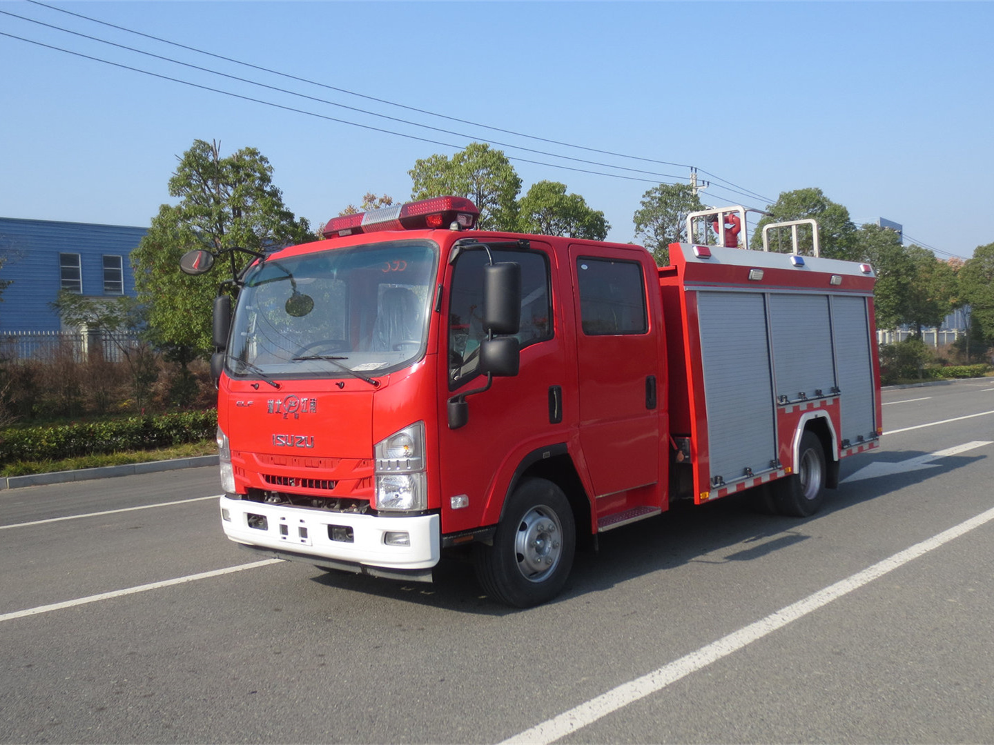 五十鈴3.5噸水罐消防車